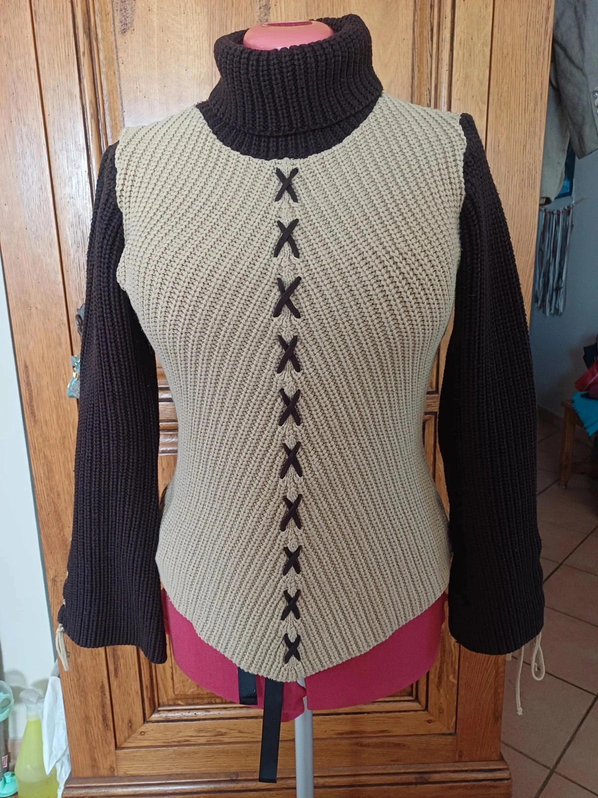 Pull col roulé marron taille 38